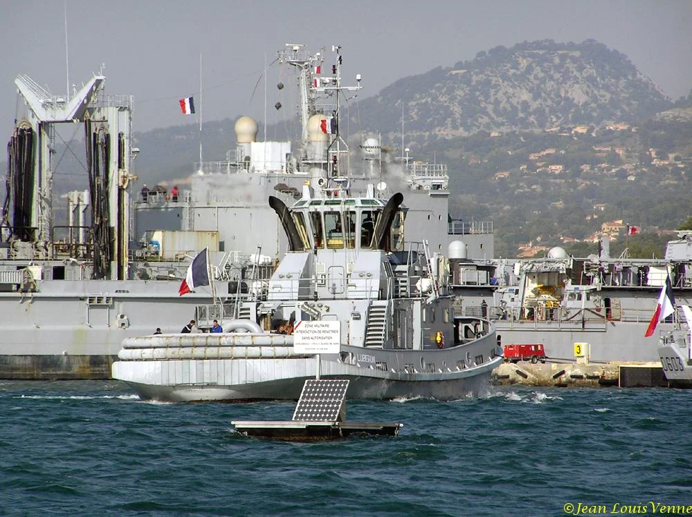 Remorqueurs en action