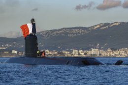 Le nouveau sous-marin nucléaire d'attaque Tourville arrive à Toulon